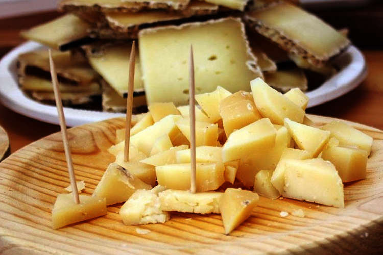 Listado de ferias del queso en España